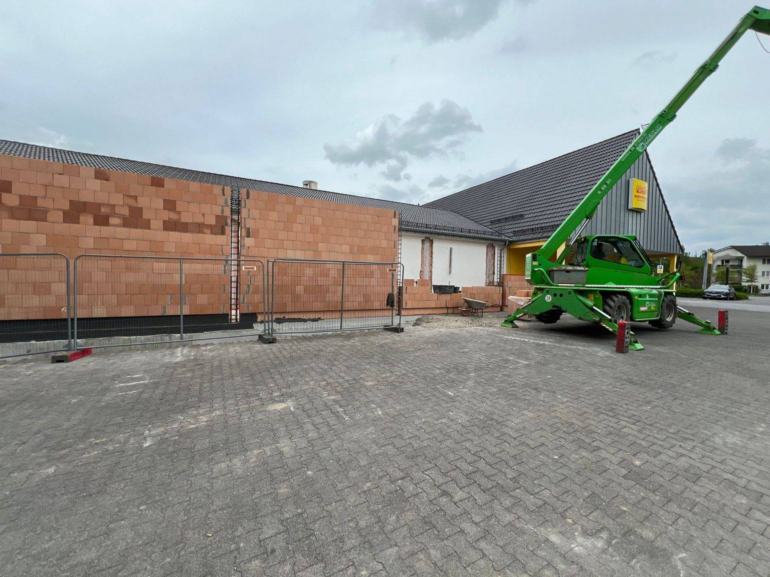 WhatsApp Image 2025-11-21 at 11.38.05